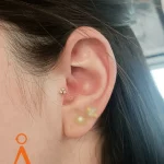 Composition oreille piercing annonay